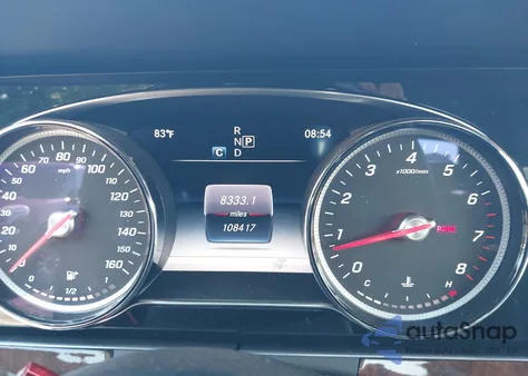 2017 Mercedes-Benz E 300 z USA, uszkodzony, nr VIN WDDZF4JB5HA175434